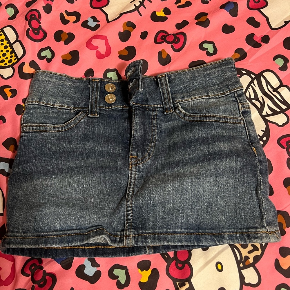 Denim skirt